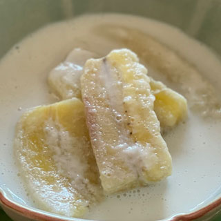 バナナのココナッツミルク煮